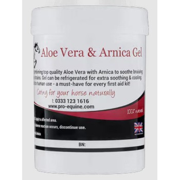Aloe Vera & Arnica Gel - 300 gram - Førstehjælp til muskler og sener til Hest Aloe Vera & Arnica Gel - 300 gram - Førstehjælp til muskler og sener til Hest
