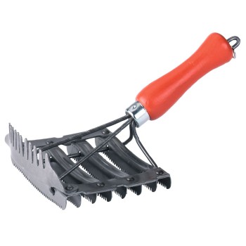 Karte metal med træhåndtag Karte metal med træhåndtag